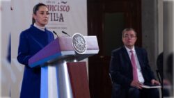 La jefa de Gobierno, Claudia Sheinbaum, anunció el despliegue de 6 mil 60 elementos de la Guardia Nacional en el Metro de la Ciudad de México, a partir de las 14:00 horas de este jueves, para realizar acciones de vigilancia y seguridad de las y los usuarios de este sistema de transporte. 