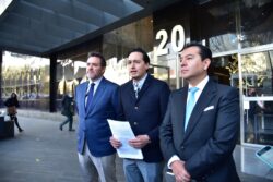 Los panistas no quitan el dedo del renglón, y ahora escalaron a nivel federal su denuncia en contra de la jefa de Gobierno, Claudia Sheinbaum, por lo que llaman “tragedias en el Metro”,