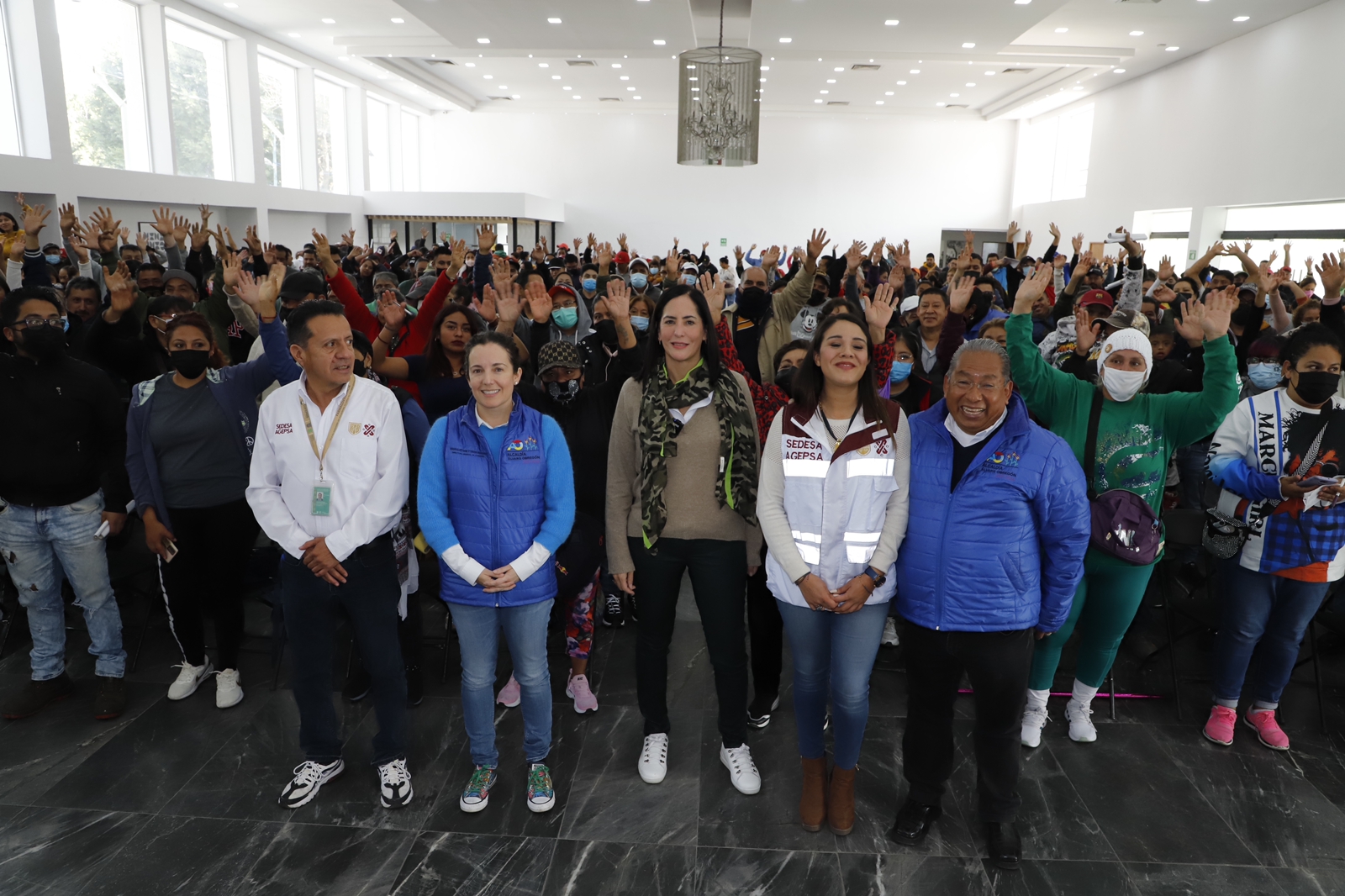 Imparten curso para manejo de alimentos en tianguis de Álvaro Obregón