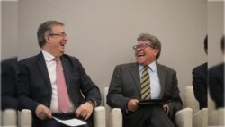 Las y los representantes diplomáticos de México en el mundo, son mujeres y hombres con talento, sagacidad y tolerancia que muestran la virtudes de un Estado en transformación, aseguró Ricardo Monreal.