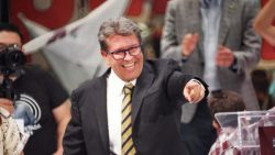 El senador Ricardo Monreal ganó otra batalla en la disputa por el poder en la Ciudad de México, pues logró colocar al militante de Morena, Néstor Núñez en la posición número uno de la lista de candidatos plurinominales del PVEM, al Congreso de la Ciudad de México. FOTO: Archivo CDMX