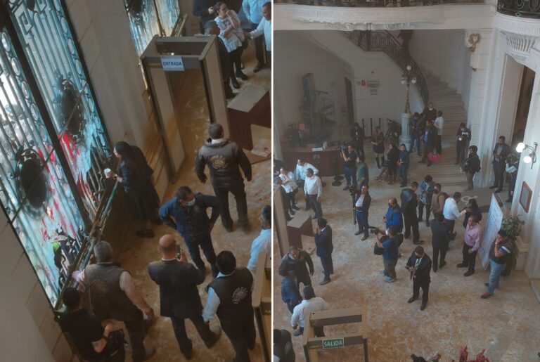 La Presidencia de la Mesa Directiva del Congreso de la Ciudad de México informó que fue presentada una denuncia ante la Fiscalía de la CDMX, pero sólo para “hacer válido el cobro de la póliza de seguro” por los daños materiales ocasionados tras la protesta de integrantes del Colectivo LLECA durante la sesión ordinaria del martes 21 de febrero.