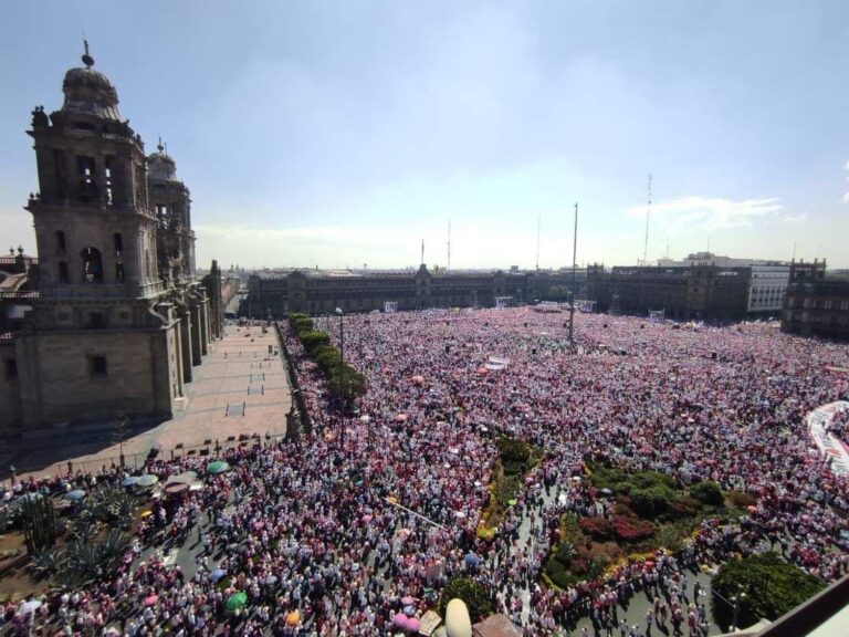 Al menos dos personas que han trabajado cerca de la jefa de Gobierno, Claudia Sheinbaum, cuentan que acaso la principal razón por la que dejaron de laborar con “la doctora” –como suelen llamarle–, es por su actitud “soberbia”. Esa es la fama que también tiene con los “reporteros de la fuente”, aunque por supuesto no se lo dicen.
