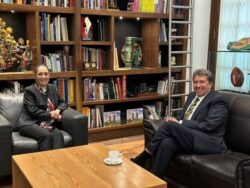 sheinbaum  y monreal