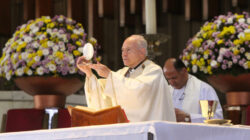 arzobispo-carlos-aguiar-basilica-680x380