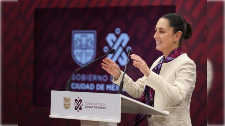 La jefa de Gobierno de la Ciudad de México, Claudia Sheinbaum, alertó que durante los próximos tres meses la región centro del país y específicamente la zona metropolitana del valle de México tendrán una sequía prolongada debido a que el Sistema Cutzamala recibirá aproximadamente 24 por ciento menos de agua que hace cuatro años.