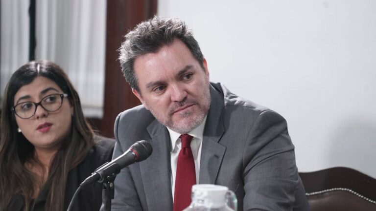 El presidente de la Junta de Coordinación Política del Congreso de la Ciudad de México, Federico Döring convocó a un cónclave de seguridad urgente para la Alcaldía Iztapalapa, la cual “ha sido sometida por la inseguridad y cooptada por la delincuencia”.