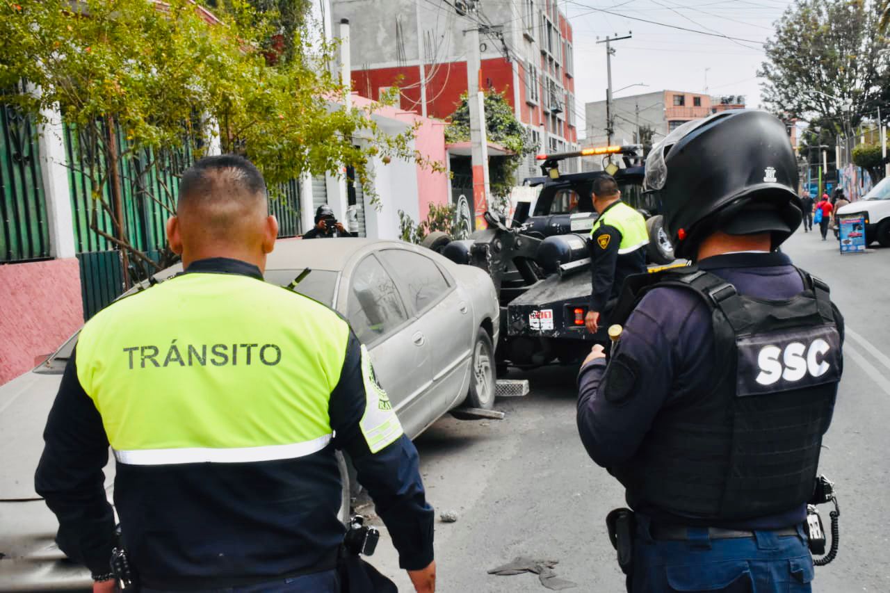 Inicia Tláhuac operativo retiro de chatarra para recuperar el espacio público