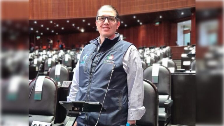 El Diputado Luis Mendoza Acevedo (PAN), presidente de la Comisión de Radio y Televisión de la Cámara de Diputados, alertó del grave retroceso en materia de transparencia que podría significar el veto presidencial de dos comisionados del INAI, con lo que este organismo está en riesgo.