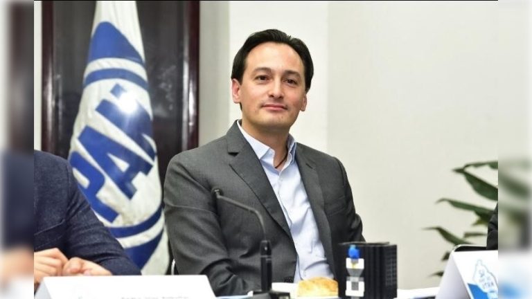 Tal parece que a la jefa de Gobierno, Claudia Sheinbaum le gusta vestirse con sombrero ajeno. Resulta que anunció con bombo y platillo la reducción de los índices delictivos en la Ciudad de México, en delitos de alto impacto.