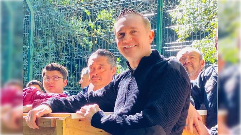 Hablando de asechanzas políticas, uno de los primeros alcaldes de oposición que sufrieron persecución del Gobierno de la Ciudad de México (GCDMX) es el priísta Adrián Rubalcava, de Cuajimalpa, contra quien la Fiscalía General de Justicia de la Ciudad de México abrió varias carpetas de investigación, incluyendo hasta a su familia.