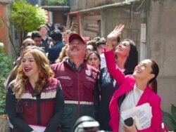 La jefa de Gobierno de la Ciudad de México Claudia Sheinbaum defendió la continuidad de las conferencias matutinas del presidente López Obrador y criticó a la oposición por interponer demandas ante el Instituto Nacional Electoral (INE) para que las “mañaneras” sean canceladas.