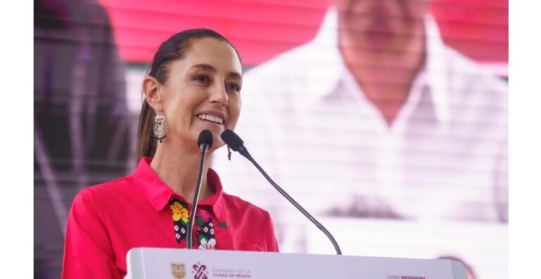 a Jefa de Gobierno, Claudia Sheinbaum Pardo, resaltó que la coordinación entre dependencias locales y el Gobierno de México ha sido fundamental para brindar mayor seguridad a los habitantes y mantener la reducción de delitos en la capital del país.