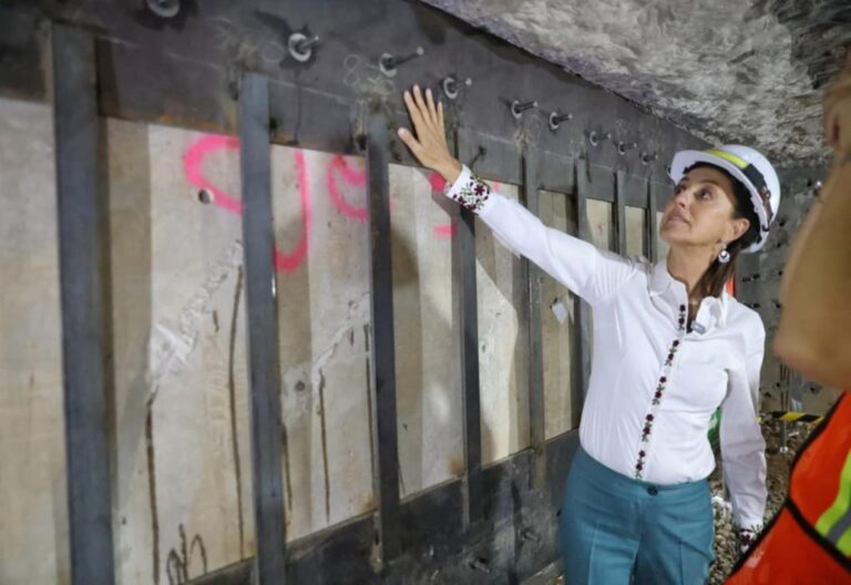 Luego de que la jefa de gobierno Claudia Sheinbaum aceptó que tuvo una reunión hace unos días con un grupo de senadores de Morena, de inmediato fue cuestionada sobre si ya había hecho las paces con el líder de esa bancada legislativa, a lo que respondió: “Con todos, paz y amor con todos”.