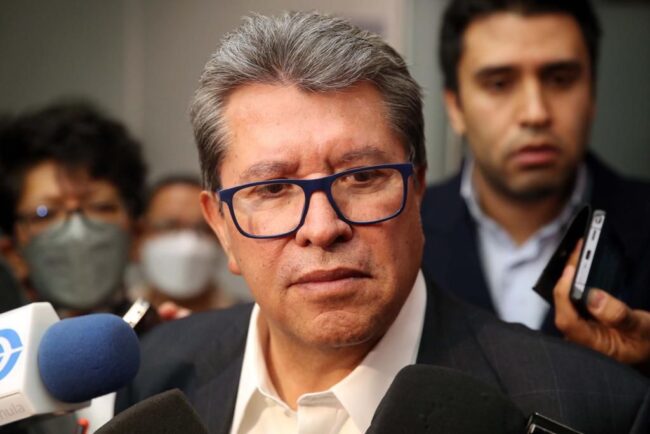 México debe asumir con seriedad y responsabilidad su condición de país de tránsito, para evitar el riesgo de que la tragedia de Juárez se repita, dijo Monreal