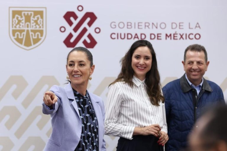 Luego de que manifestantes y diputados de oposición se manifestaran afuera del Congreso CDMX por la aprobación de la llamada “Ley Godoy”, la jefa de Gobierno minimizó el hecho y negó que fuese una protesta.