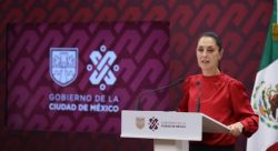 El miércoles, por segunda ocasión, la jefa de Gobierno, Claudia Sheinbaum, dijo que referirse a ella como la “favorita” del presidente Andrés Manuel López Obrador es una expresión por su condición de mujer, por lo que debe enmarcarse como una frase misógina.