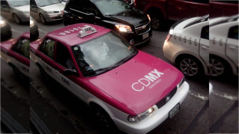 Taxi_Ciudad_de_Mexico_16x9