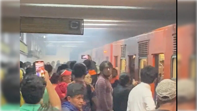 Reportan fuego en estación La Raza de L-3 del Metro