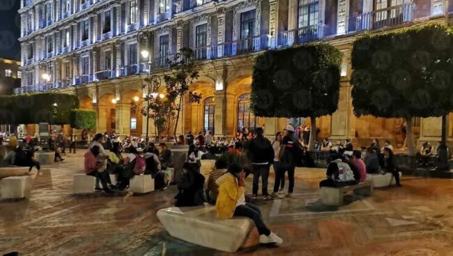 Profesoras de CENDS protestan por mejoras salariales Profesoras de CENDS protestan por mejoras salariales