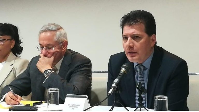 Los diputados del PRD en el Congreso de la CDMX, comandados por Víctor Hugo Lobo, ya le enviaron un ultimátum a su vicecoordinador, Jorge Gaviño, quien hace una semana anunció su apoyo pleno a la candidatura presidencial de Claudia Sheinbaum, de Morena.