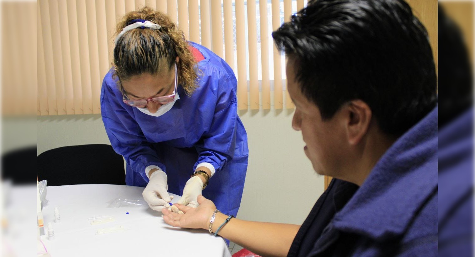 En el marco del Día Mundial Contra la Hepatitis C, la alcaldía Coyoacán llevó a cabo una Jornada de Salud con el objetivo de contar con una detección oportuna de esta enfermedad mediante pruebas rápidas de antígeno gratuitas para la población coyoacanense.
