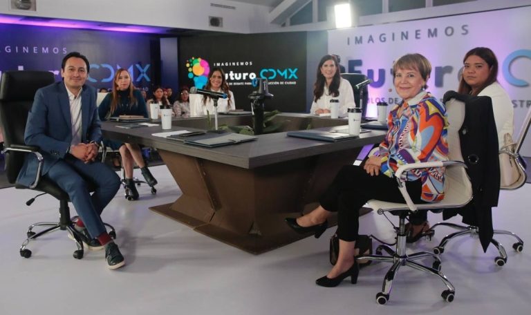 Legisladores federales del PAN emanados de la Ciudad de México se mostraron sorprendidos de que la dirigencia local de su partido, que encabeza Andrés Atayde haya tenido el desatino político de cerrarle las puertas y las redes sociales a los ciudadanos para sus foros ciudadanos.