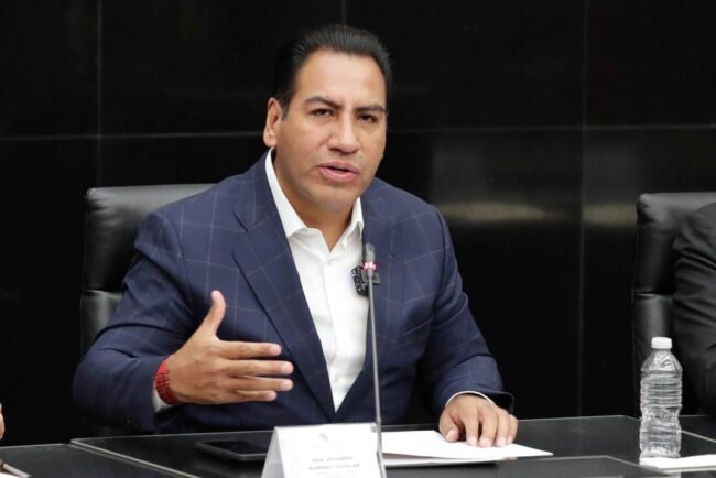 Eduardo Ramírez anuncia diálogo con senadores con o sin partido político