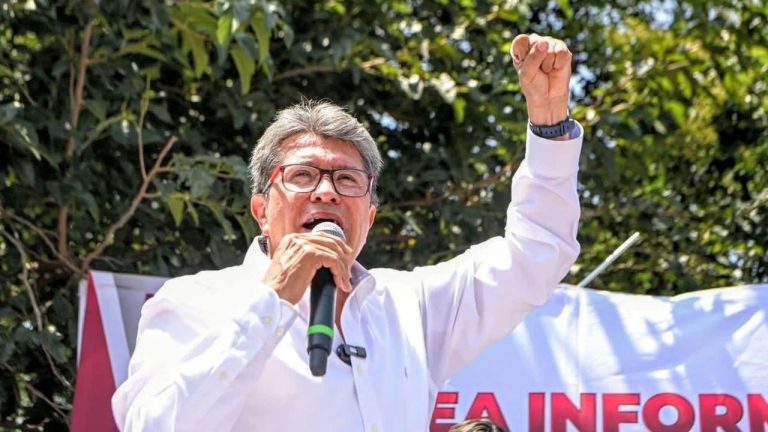 La corcholata presidencial Ricardo Monreal lo sabe y en Morena también: si el presidente Andrés Manuel López Obrador cumple su ofrecimiento, el zacatecano será candidato a la Jefatura de Gobierno de la CDMX. FOTO: Especial