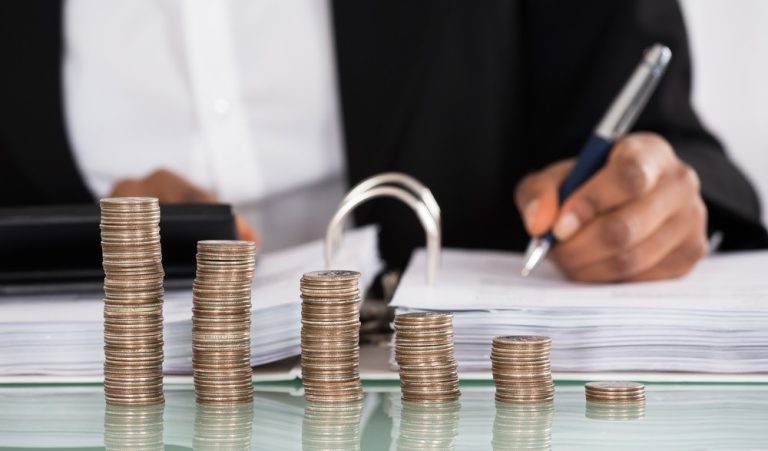 Ocurrieron dos hechos atípicos en la historia reciente de la CDMX: se rezagó su crecimiento económico (3%) respecto del nacional y la consecuencia: los chilangos perdieron, en promedio el 7% de sus ingresos, si se comparan estadísticas oficiales de 2022 versus 2018.