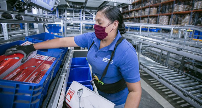Ni ahora, ni cuando se convierta en la candidata de Morena a la Presidencia de la República, Claudia Sheinbaum podrá presumir que la generación de empleos formales fue uno de sus logros como jefa de Gobierno de la Ciudad de México.