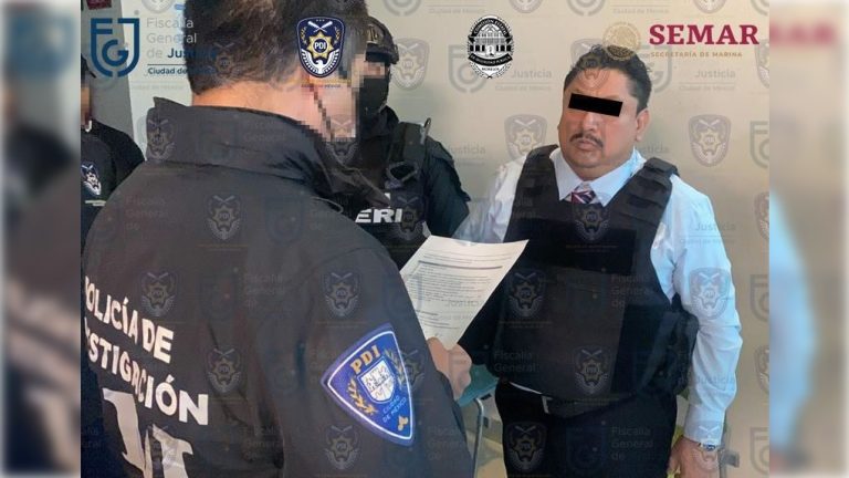 En la lógica política de la “4T” están convencidos de que fue mayor el beneficio político que el costo de presuntamente violentar el Pacto Federal con la detención del fiscal de Morelos, Uriel Carmona, quien gozaba de inmunidad procesal Constitucional en la jurisdicción que fue aprehendido. FOTO: FGJCDMX