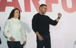 Dolores Padierna, quien en 2021 perdió la Alcaldía de la Cuauhtémoc y una de las líderes de la otrora poderosa corriente Izquierda Democrática Nacional, fue sumada este domingo a la campaña de Omar García Harfuch, aspirante a la candidatura de Morena a la Jefatura de Gobierno de la Ciudad de México. FOTO: Campaña Harfuch