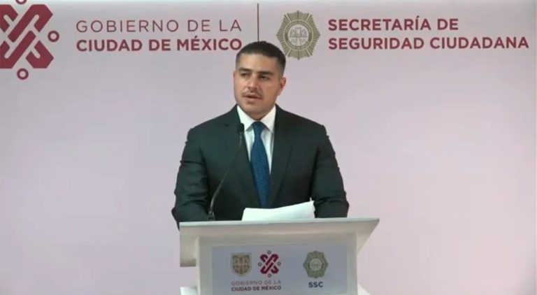 El aspirante de Morena a la candidatura para la Jefatura de Gobierno, Omar García Harfuch envió un mensaje a la oposición, pues lo han criticado por el hecho de ser policía y desconocer temas en materia de educación, movilidad, ni bienestar social. FOTO: Archivo SSC