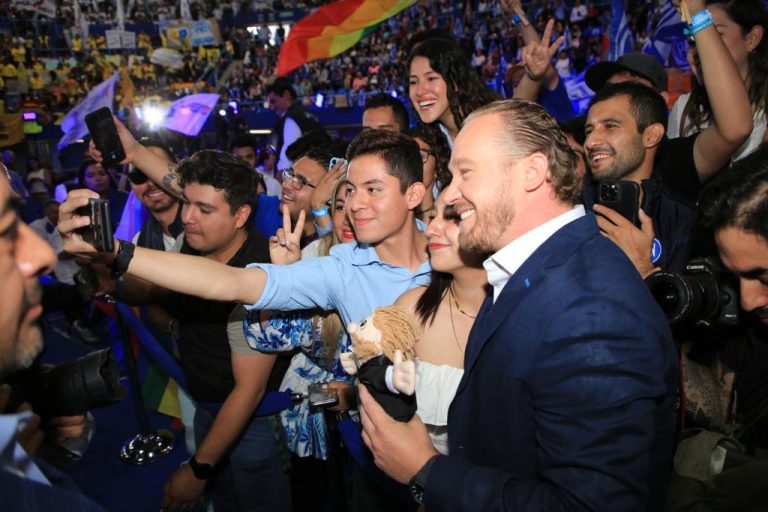 Santiago Taboada, alcalde de Benito Juárez (BJ) y aspirante a la candidatura de la oposición para la Jefatura de Gobierno de la Ciudad de México ofreció que va a replicar el proyecto de trabajo que implementó en la Alcaldía. FOTO: X / Taboada