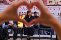 La aspirante a la candidatura de Morena para la Jefatura de Gobierno Clara Brugada dijo que la juventud merece vivir en la “Ciudad Utopía” y consideró que dicho sector de la población simpatiza con la llamada Cuarta Transformación. FOTO: X / Brugada