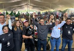 El aspirante de Morena a la candidatura para la Jefatura de Gobierno Omar García Harfuch dijo que en un mes de recorridos por las Alcaldías de la Ciudad de México se reunió con más de 160 mil personas de distintos sectores de la sociedad. FOTO: Campaña Harfuch