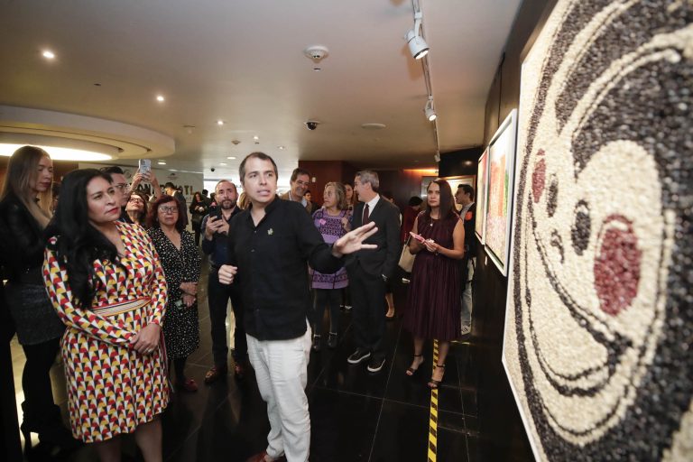 La presidenta del Senado de la República, Ana Lilia Rivera Rivera, llamó a evitar que el maíz se convierta en una mercancía controlada por los grandes monopolios internacionales, para no poner en riesgo la soberanía alimentaria de nuestro país e impedir que se encarezcan los alimentos. FOTO: Senado