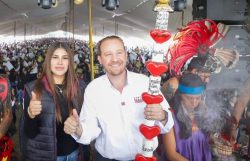 Santiago Taboada confía en que el poniente de la Ciudad de México lo tiene ganado. Por eso, el precandidato de la oposición a la Jefatura de Gobierno de la CDMX se ha concentrado en la zona donde lo conocen poco: Iztapalapa. FOTO: Archivo CDMX Magacín.