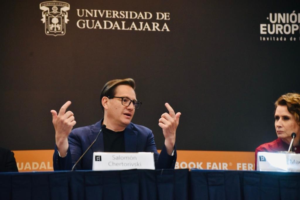El precandidato de Movimiento Ciudadano a la Jefatura de Gobierno de la Ciudad de México, Salomón Chertorivski participó como panelista en la tercera mesa del “Foro Nexos” en el marco de la Feria Internacional del Libro en Guadalajara, denominada “¿Qué falló? México 1994-2023”. FOTO: Campaña Chertorivski
