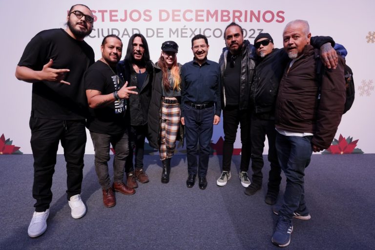 Martí Batres resaltó que estos festejos representan también una importante derrama económica para la capital del país, por lo que se espera una derrama de 50 mil 236 millones de pesos (mdp) durante el mes de diciembre e invitó a la ciudadanía a explorar toda la cartelera de actividades. FOTO: GCDMX