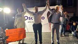 La precandidata sin partido a la Jefatura de Gobierno de la Ciudad de México, Lorena Osornio, declinó sus aspiraciones a favor del principal contendiente de la oposición, Santiago Taboada, para el cual sumó 45 mil firmas de apoyo, casi el doble de las que se llevó el alcalde ex priísta de Cuajimalpa, Adrián Rubalcava. Foto: CDMX Magacín