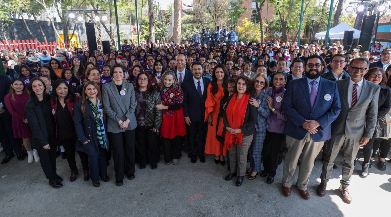 Batres presume disminución de percepción de inseguridad de mujeres