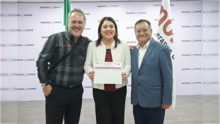 La actual alcaldesa de Tláhuac, Berenice Hernández Calderón, formalizó su registro como candidata del partido Movimiento de Regeneración Nacional para contender de nueva cuenta por el cargo en el proceso electoral del próximo domingo 2 de junio de 2024.
