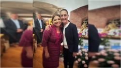 Tal como lo dijimos este martes en la columna Mensaje Político, Claudia Sheinbaum y Clara Brugada comieron este lunes, limaron asperezas y por fin –eso nos dicen– acordaron ir completamente unidas en campaña. Se supone que atrás quedaron las diferencias aquellas porque Brugada le tumbó la candidatura a Omar García Harfuch, quien era el delfín de Sheinbaum. FOTO: X / Brugada