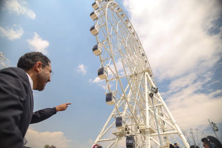 El Jefe de Gobierno, Martí Batres Guadarrama implementará en dos meses el Programa “Escuelas de Captación 2024”, en alrededor de 1,000 planteles educativos para garantizar el derecho al agua en todas las primarias y secundarias públicas de la capital del país. FOTO: Especial
