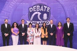 En el terreno de las propuestas, durante el segundo debate chilango, la candidata de Morena, Clara Brugada, y el abanderado de la coalición Va X la Ciudad de México, ofrecieron una serie de proyectos principalmente para intentar garantizar la viabilidad de agua potable en la capital del país, para la próxima generación. FOTO: Especial