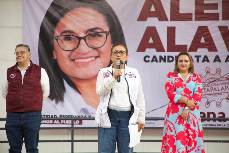 Aleida Alavez Ruiz, aspirante de la alcaldía de Iztapalapa por la coalición “Seguiremos Haciendo Historia en la Ciudad de México”, dijo que, de ganar la gubernatura para esta demarcación territorial, combatirá con “toda la fuerza de la fuerza de la ley, la venta de drogas y cualquier otra sustancia que amenace la salud mental de las y los jóvenes. FOTO: Especial