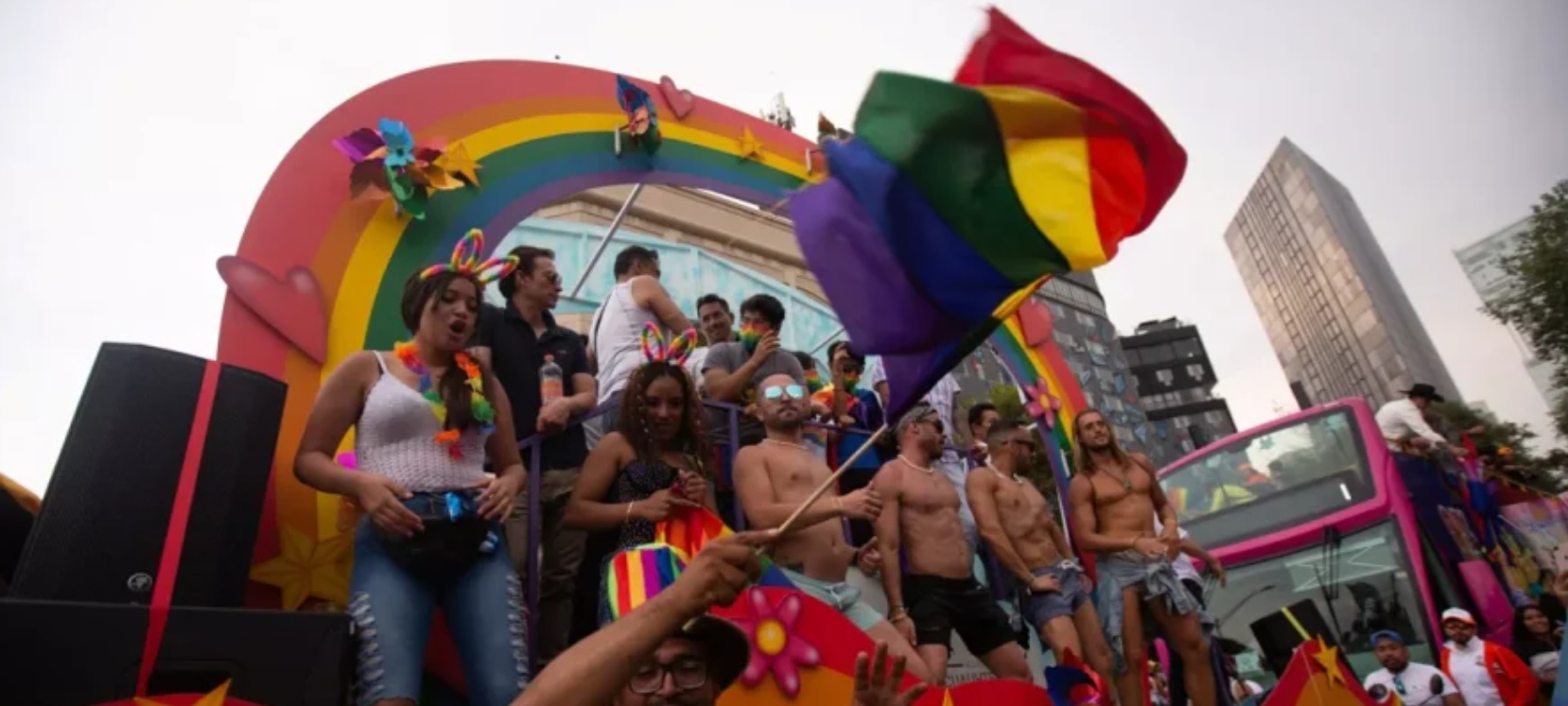 Garantizarán más de 2 mil policías seguridad en 46 Marcha del Orgullo LGBTTTIQ+