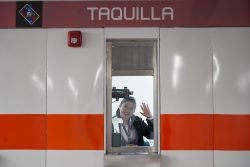 Después de encabezar un recorrido de supervisión, la mandataria capitalina mencionó que ya se terminaron todos los requerimientos físicos en las estaciones Cuauhtémoc, Insurgentes, Sevilla y Chapultepec. FOTO: Especial